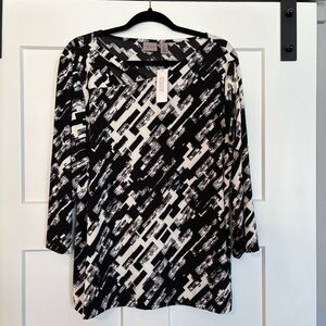 Chico's Black and White Graphic 3/4 Sleeve Blouse